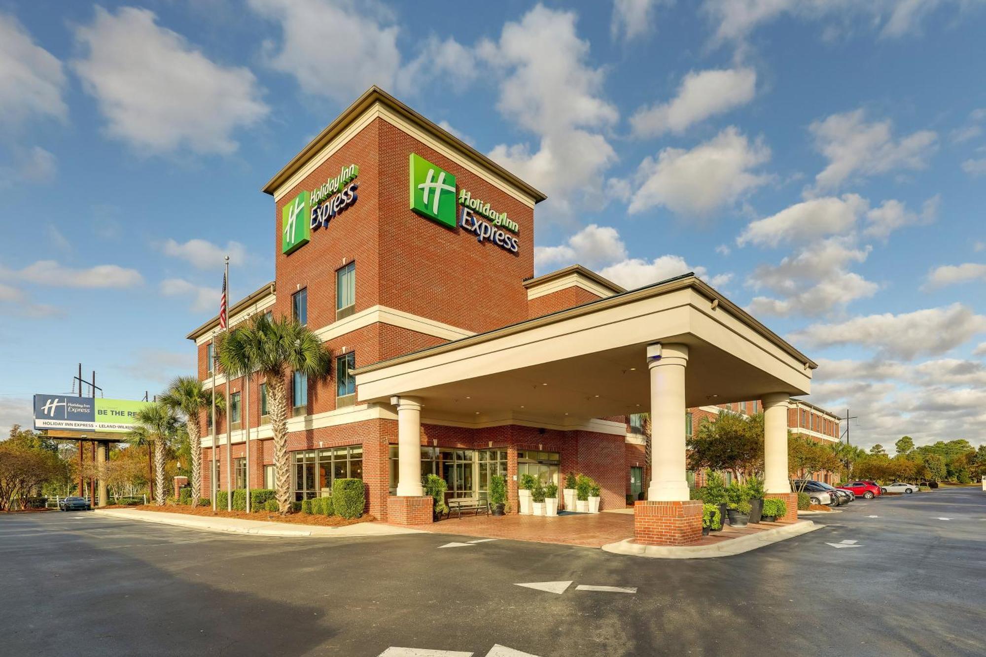 Holiday Inn Express Leland - Wilmington Area By Ihg Eksteriør bilde