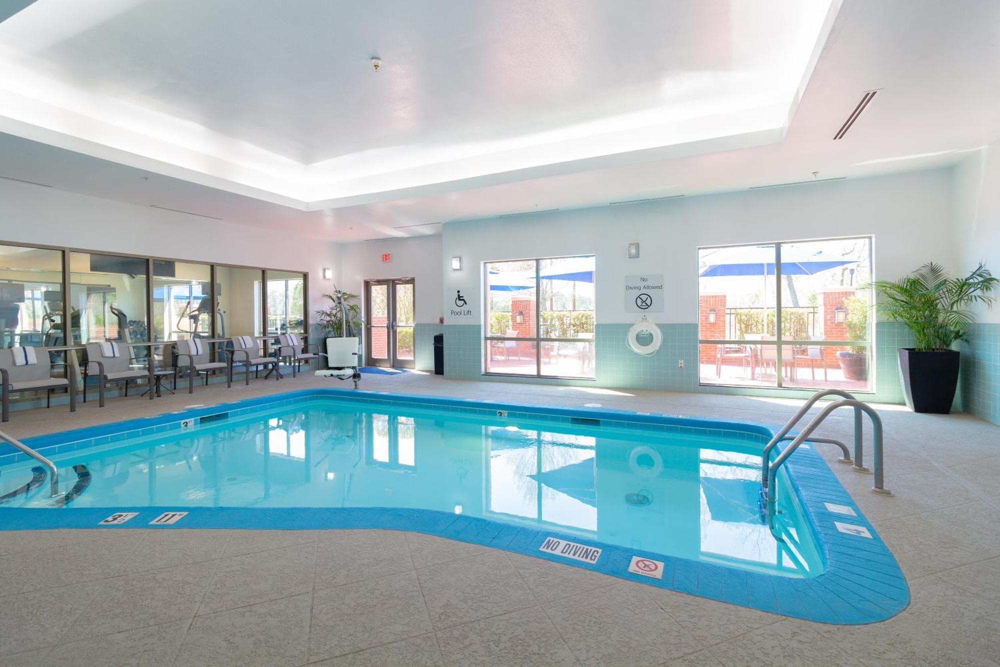 Holiday Inn Express Leland - Wilmington Area By Ihg Eksteriør bilde